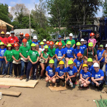 Habitat-Large-Volunteer-Group